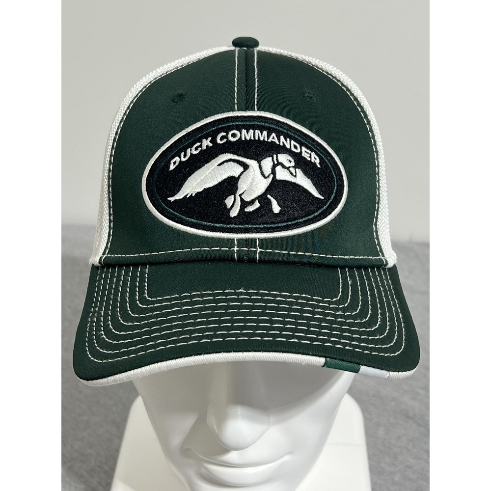 Duck Commander Hat Cap Fitted One Size Green White Mesh Trucker Patch Mens